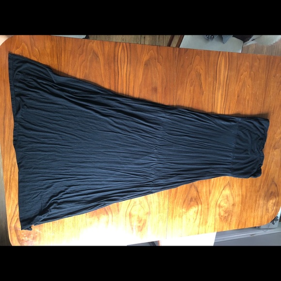 Black Hurley Maxi Dress - Picture 2 of 3